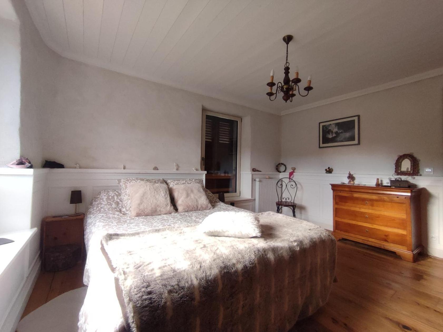 Chambre Atypique 2 Pers 200M Du Lac 생조리오즈 외부 사진